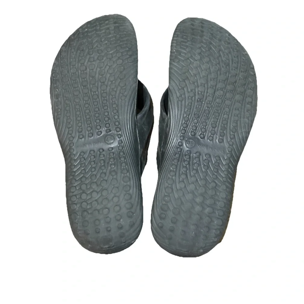 Vertico Black Rubber Flip Flops‎ Sandals Men's Size 11.5/45 EUC